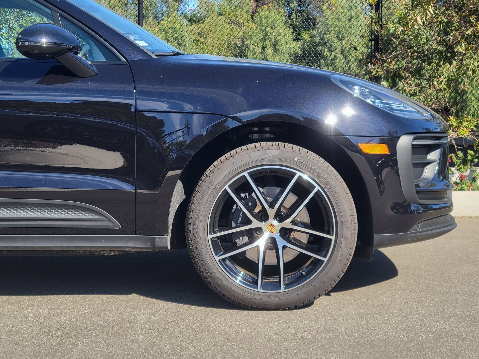 Used 2026 Porsche Macan image 11