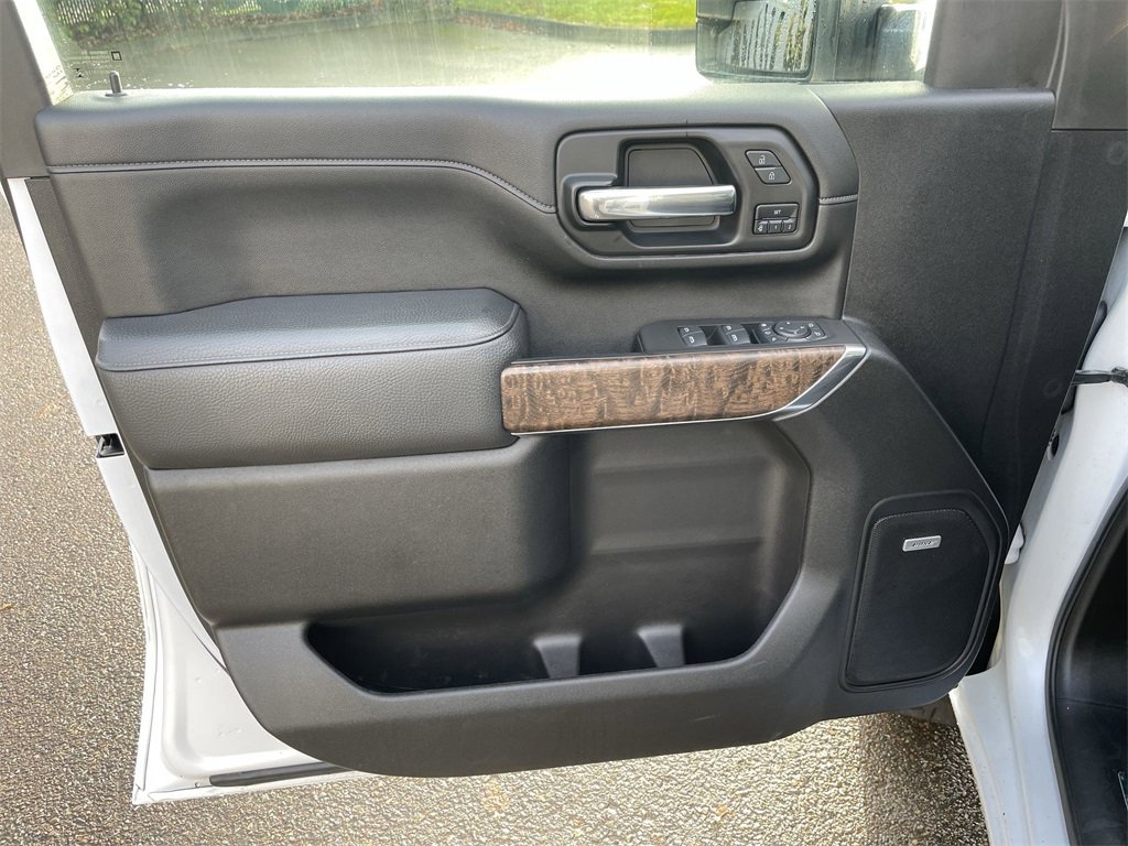 Used 2021 GMC Sierra 3500 Denali w/ Denali Ultimate Package image 23