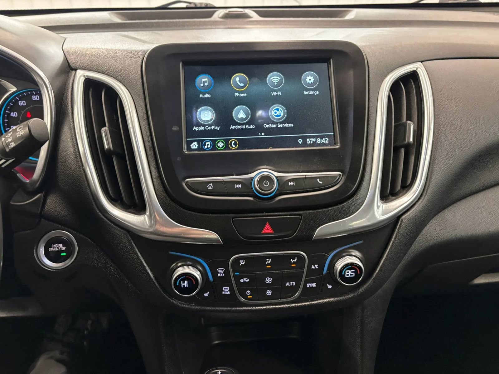 Used 2019 Chevrolet Equinox LT FWD image 40