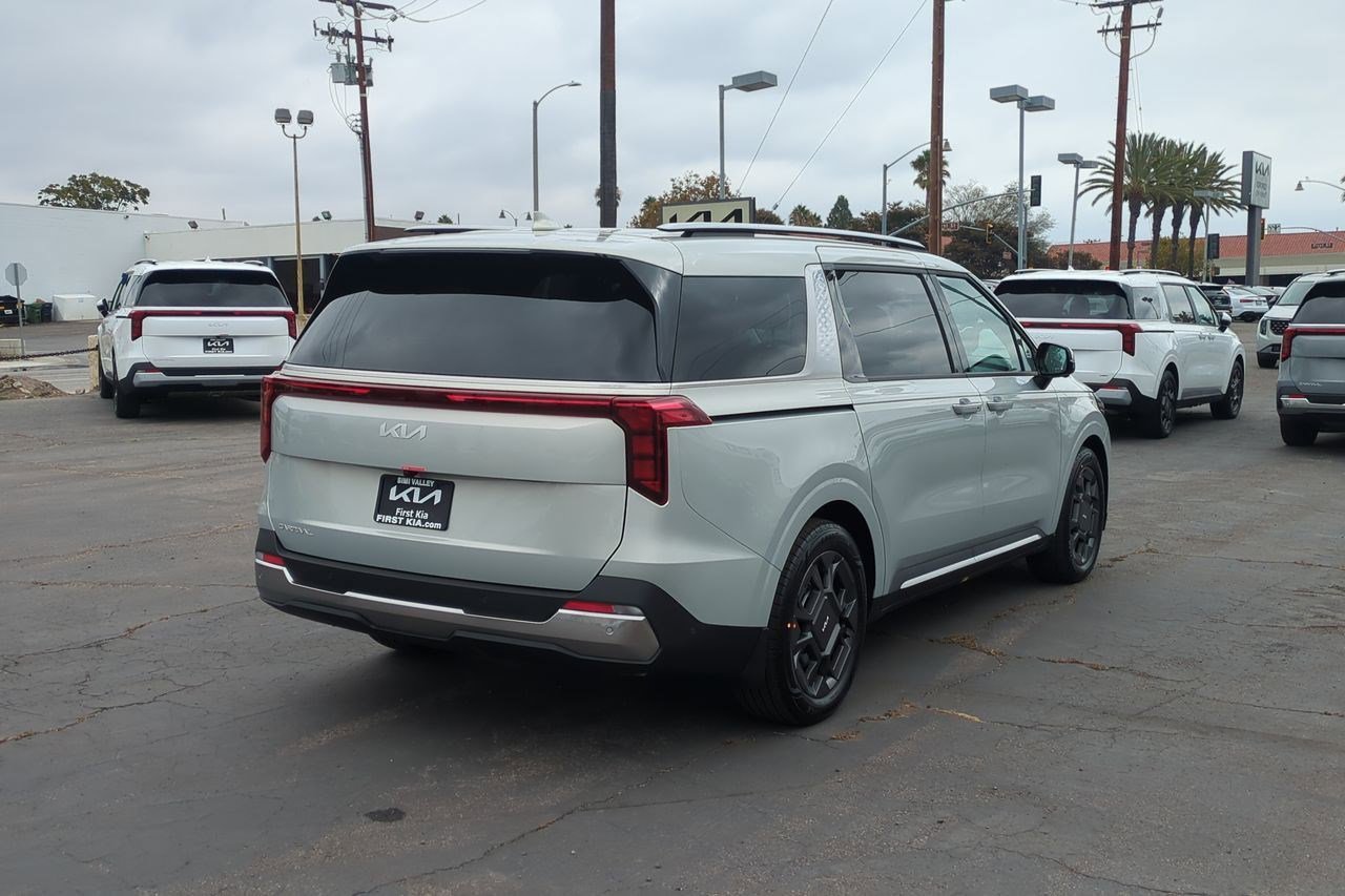New 2026 Kia Carnival SX image 5