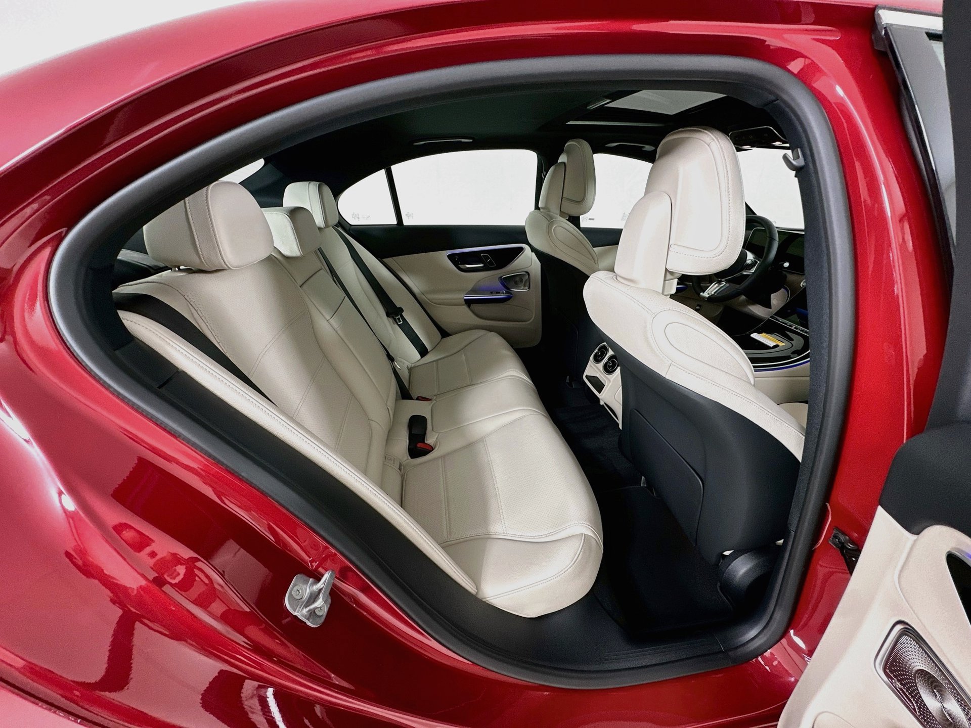 New 2027 Mercedes-Benz C 300 4MATIC Sedan image 31