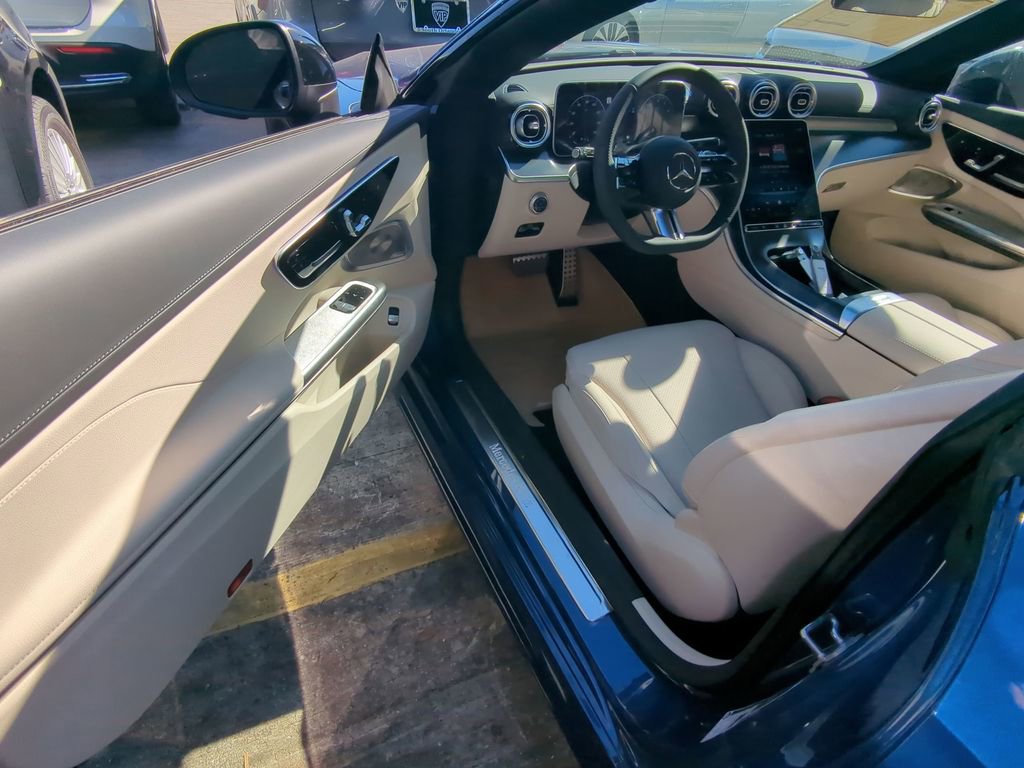 New 2024 Mercedes-Benz CLE 300 4MATIC Coupe image 3