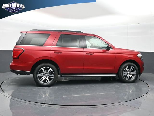 Used 2022 Ford Expedition XLT image 8
