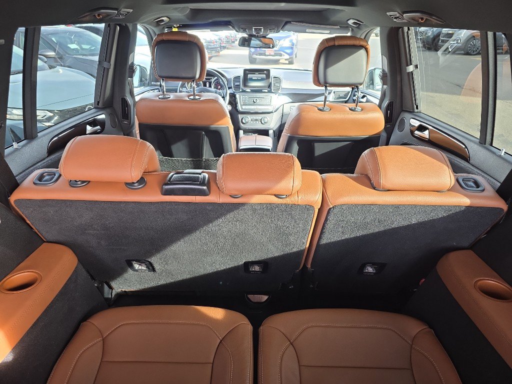 Used 2017 Mercedes-Benz GLS 550 4MATIC image 16