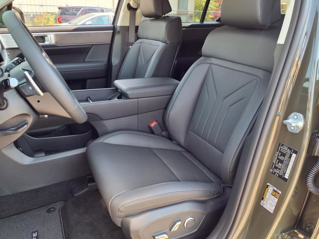 New 2026 Hyundai Santa Fe SEL image 5
