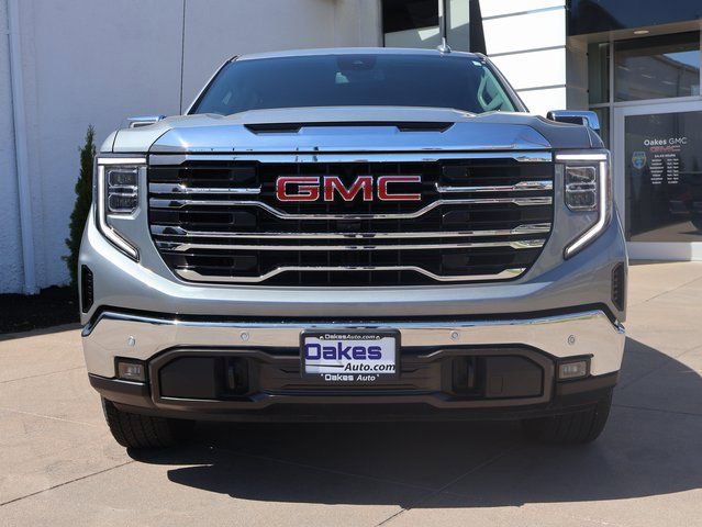 Certified 2024 GMC Sierra 1500 SLT w/ SLT Premium Plus Package AWD/4WD image 8