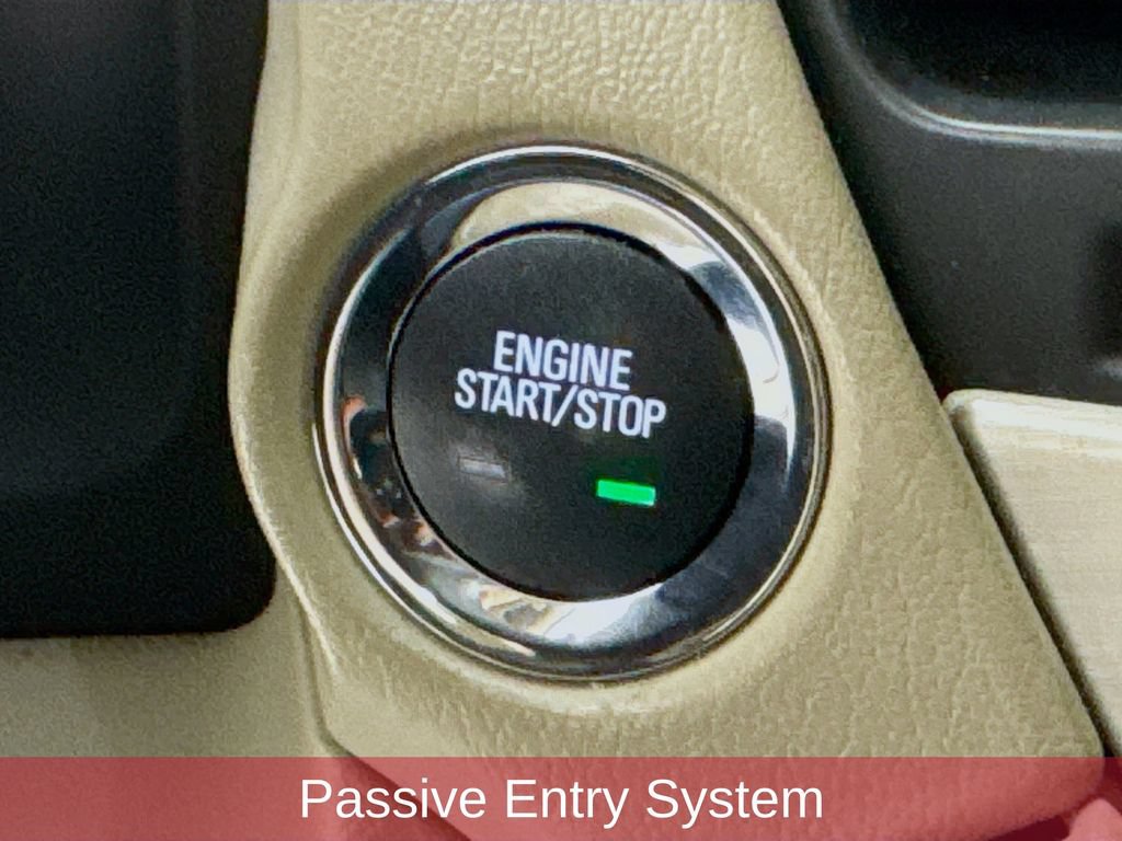Used 2015 GMC Yukon Denali w/ Premium Package AWD/4WD image 19