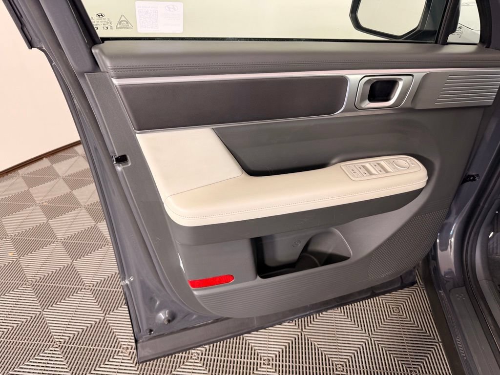 Used 2026 Hyundai Santa Fe SEL FWD image 20