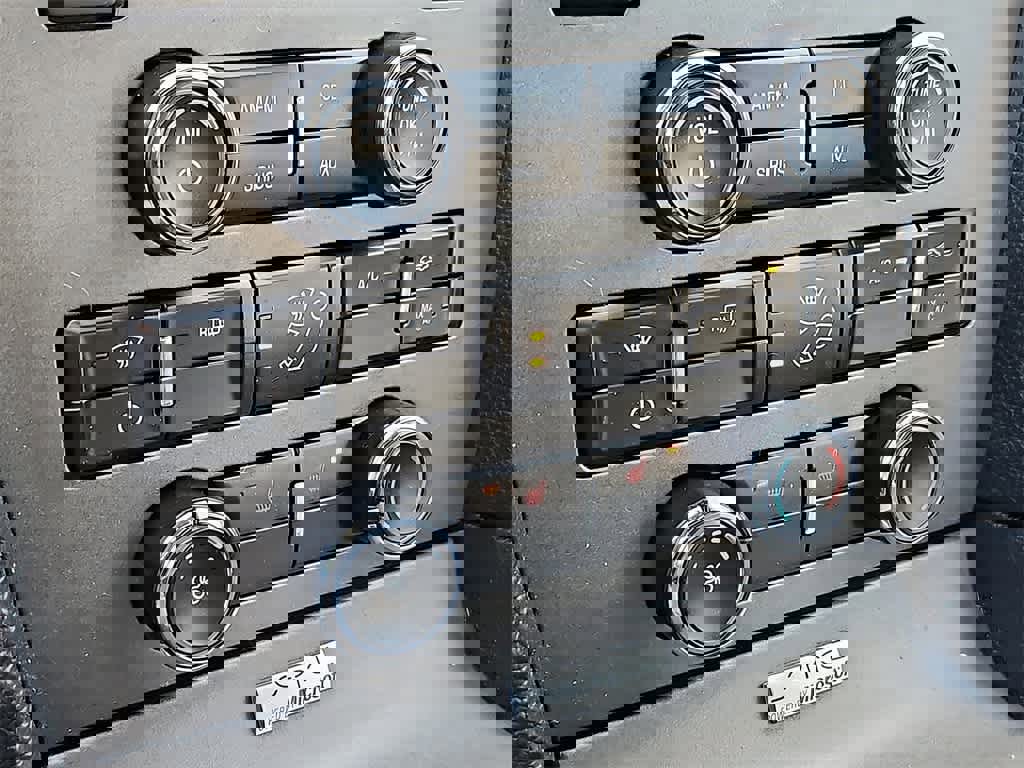 Used 2012 Ford Mustang Premium image 15