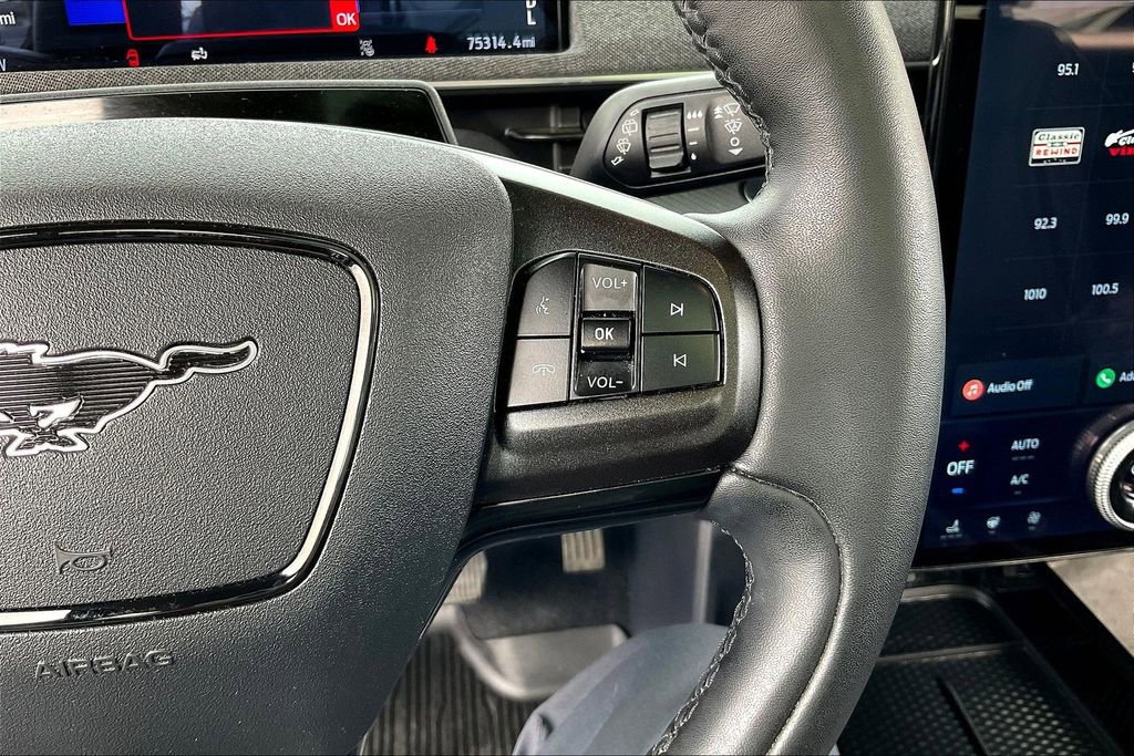 Certified 2022 Ford Mustang Mach-E Premium image 17