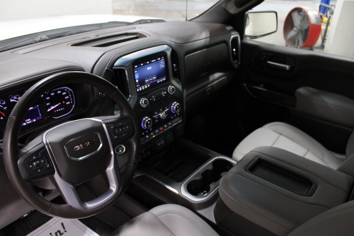 Used 2021 GMC Sierra 1500 SLT w/ SLT Premium Package AWD/4WD image 47