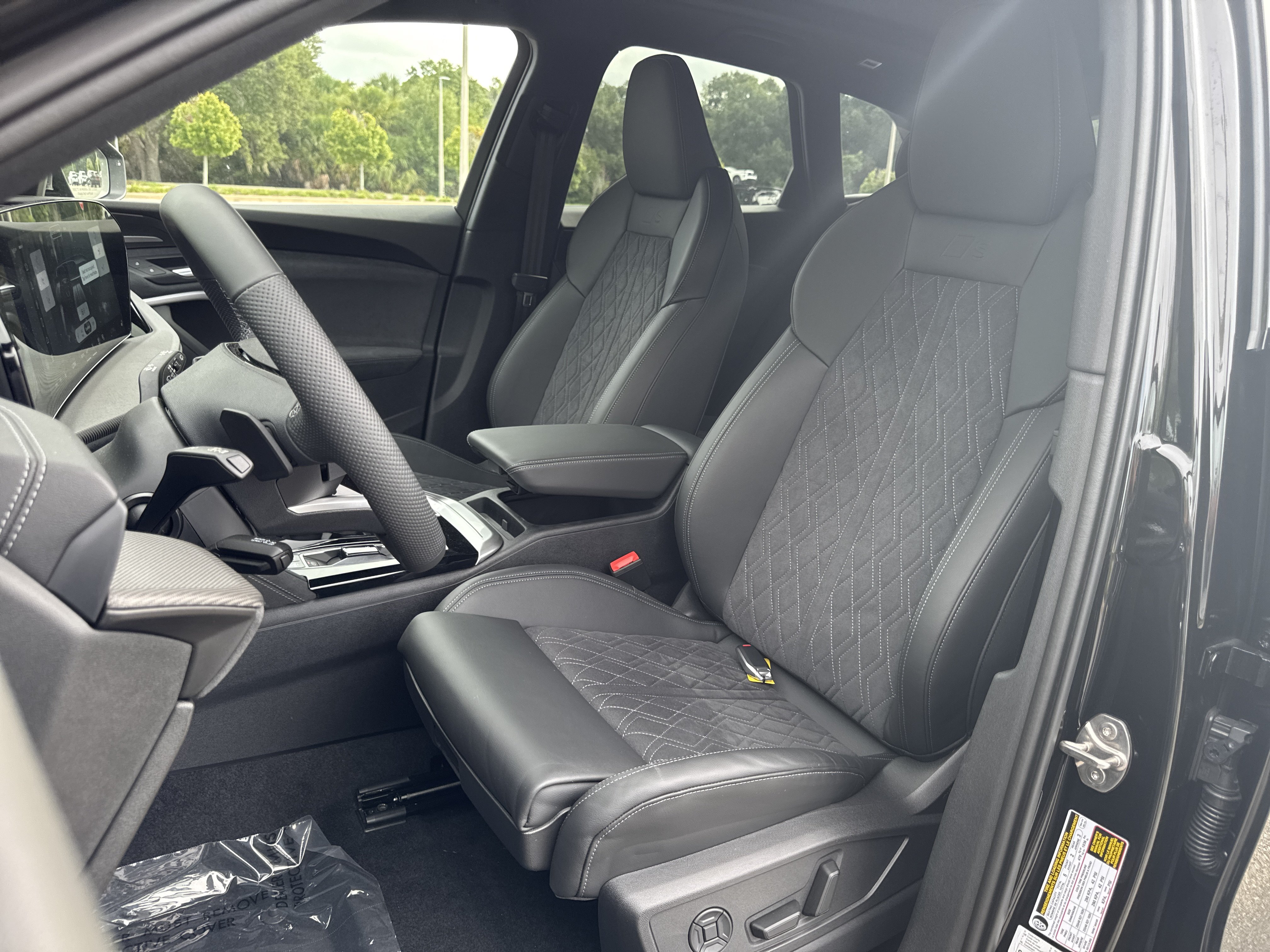 New 2026 Audi SQ5 Premium Plus AWD/4WD image 18