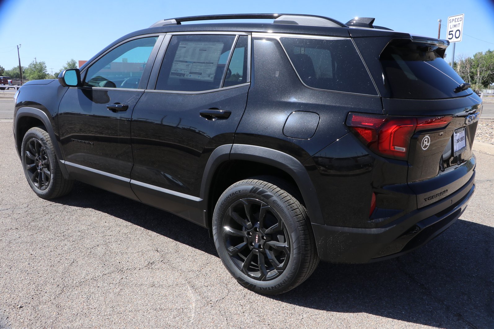 New 2026 GMC Terrain Elevation FWD image 5