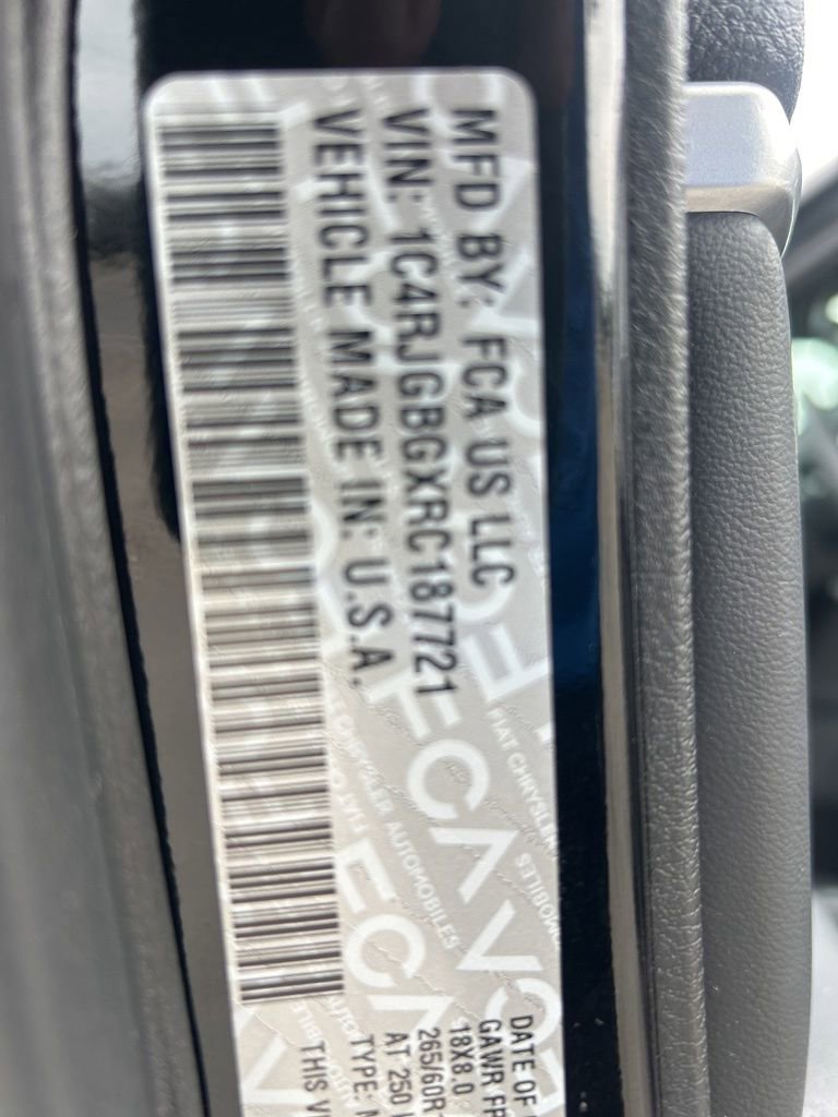 Certified 2024 Jeep Grand Cherokee Limited image 49