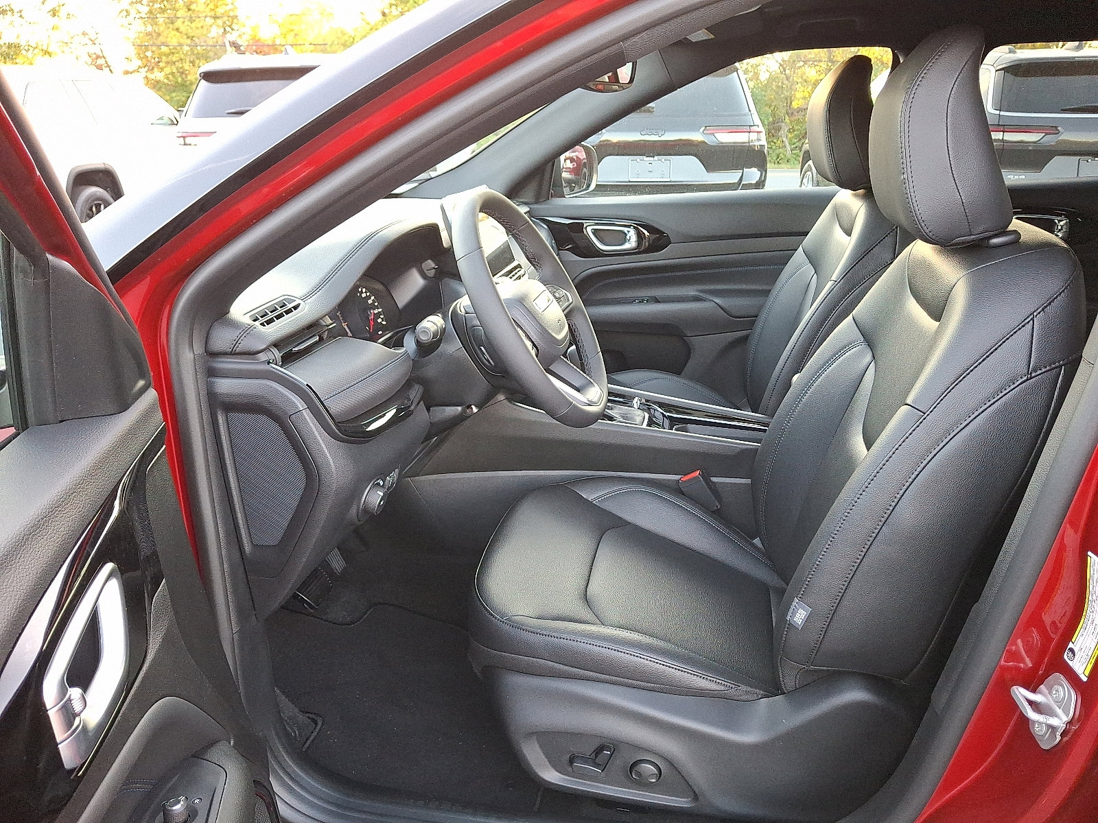 New 2026 Jeep Compass Limited image 9