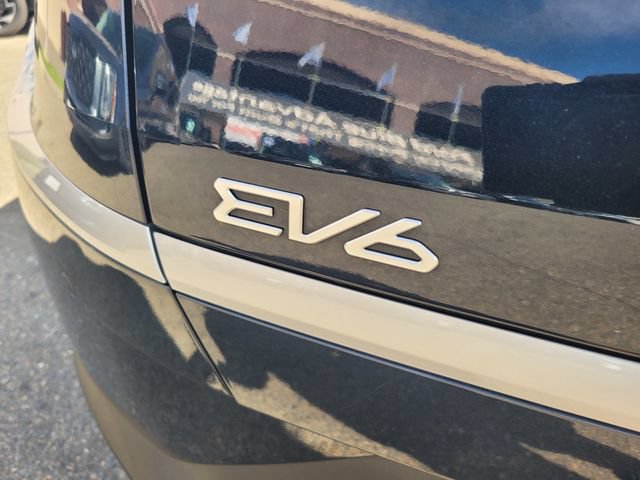 Used 2024 Kia EV6 Light RWD image 7