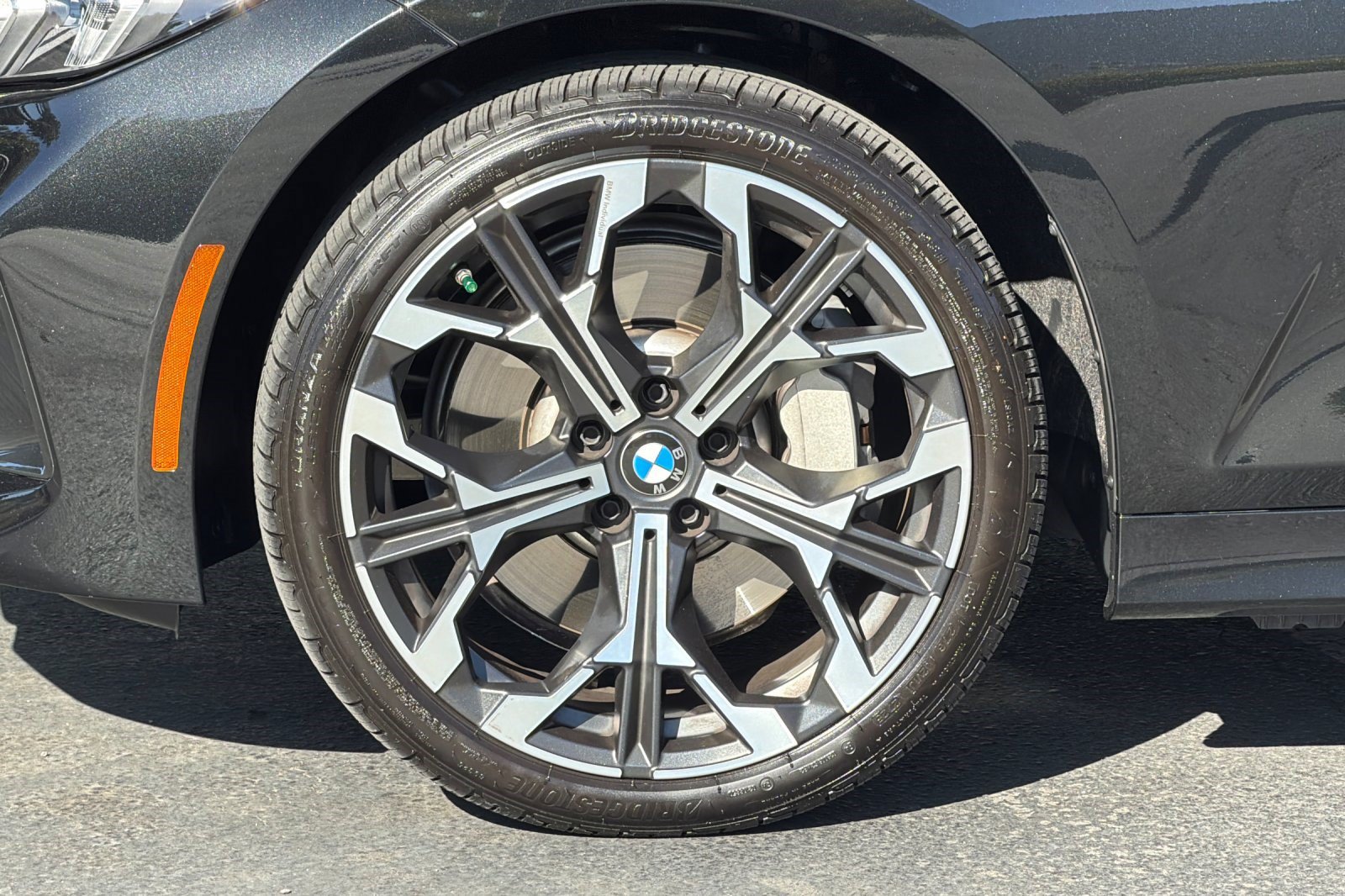 Used 2026 BMW 330i Sedan w/ Premium Package RWD image 37