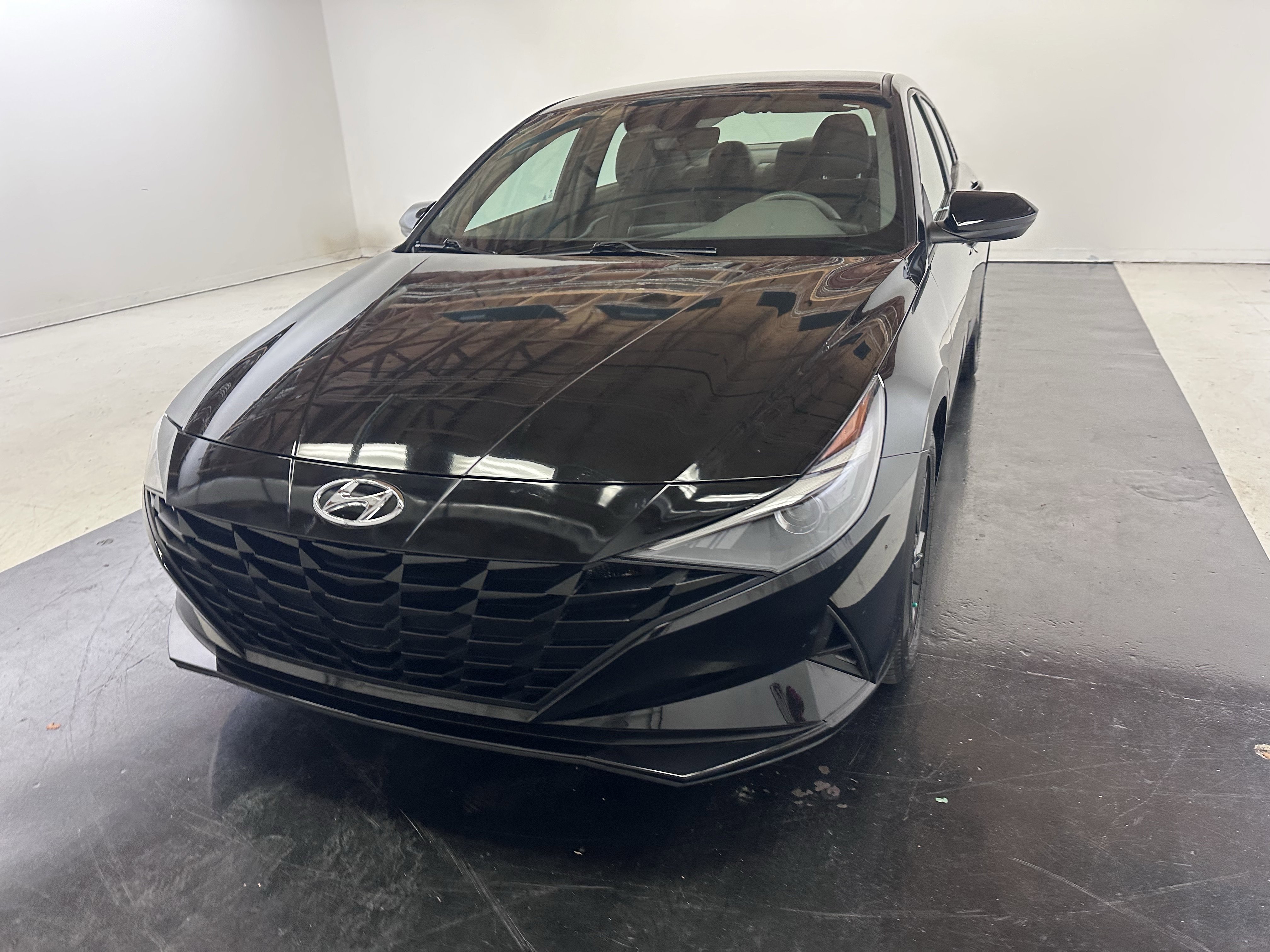 Used 2021 Hyundai Elantra SEL image 7