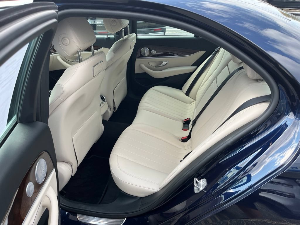 Used 2018 Mercedes-Benz E 300 4MATIC image 48