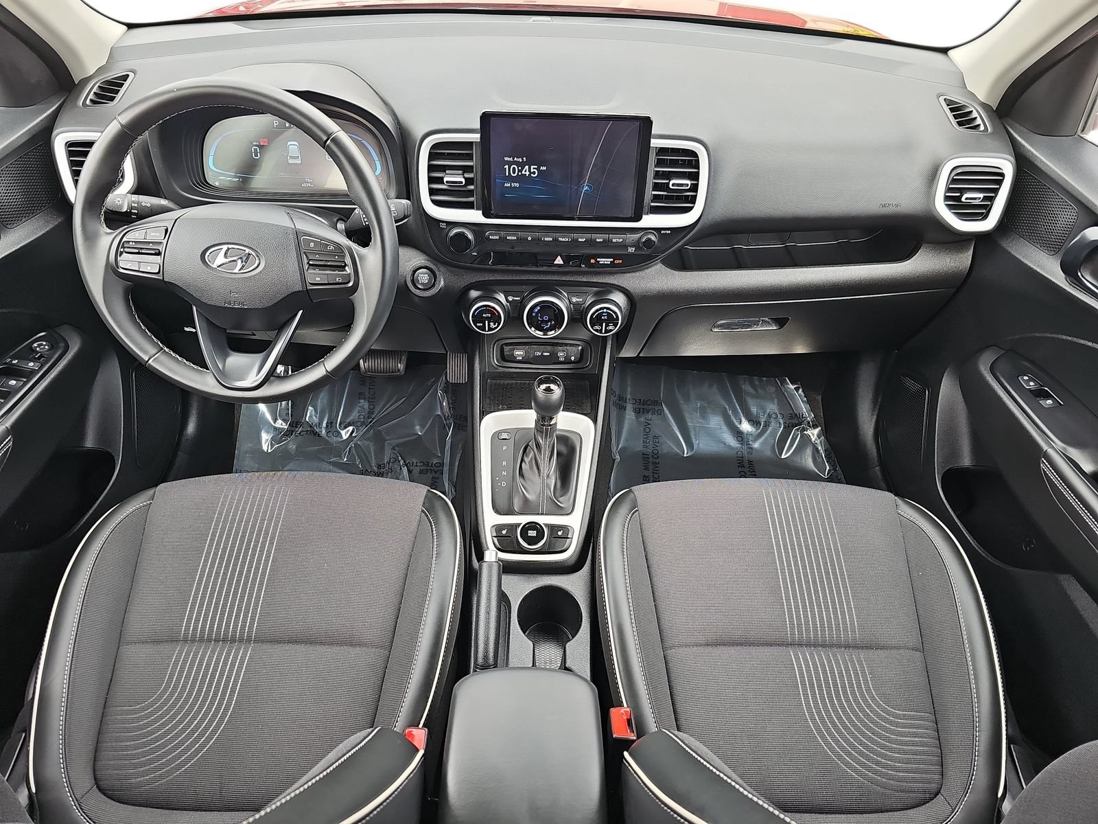 Certified 2025 Hyundai Venue Limited FWD image 9