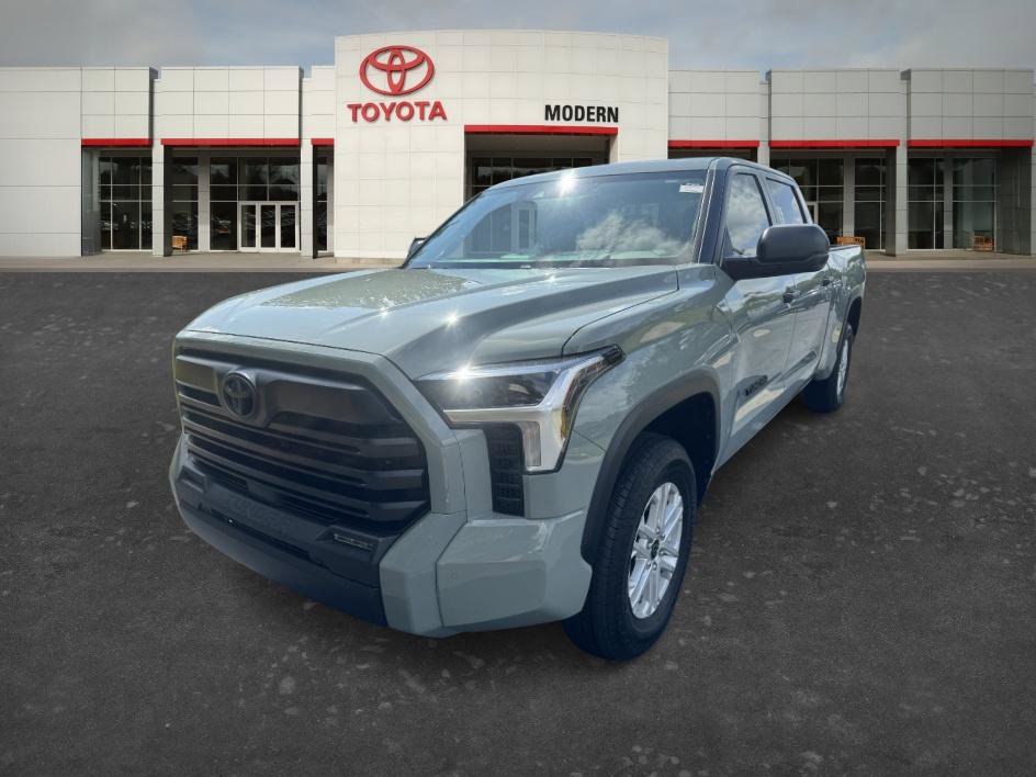 Used 2024 Toyota Tundra SR5 AWD/4WD image 1