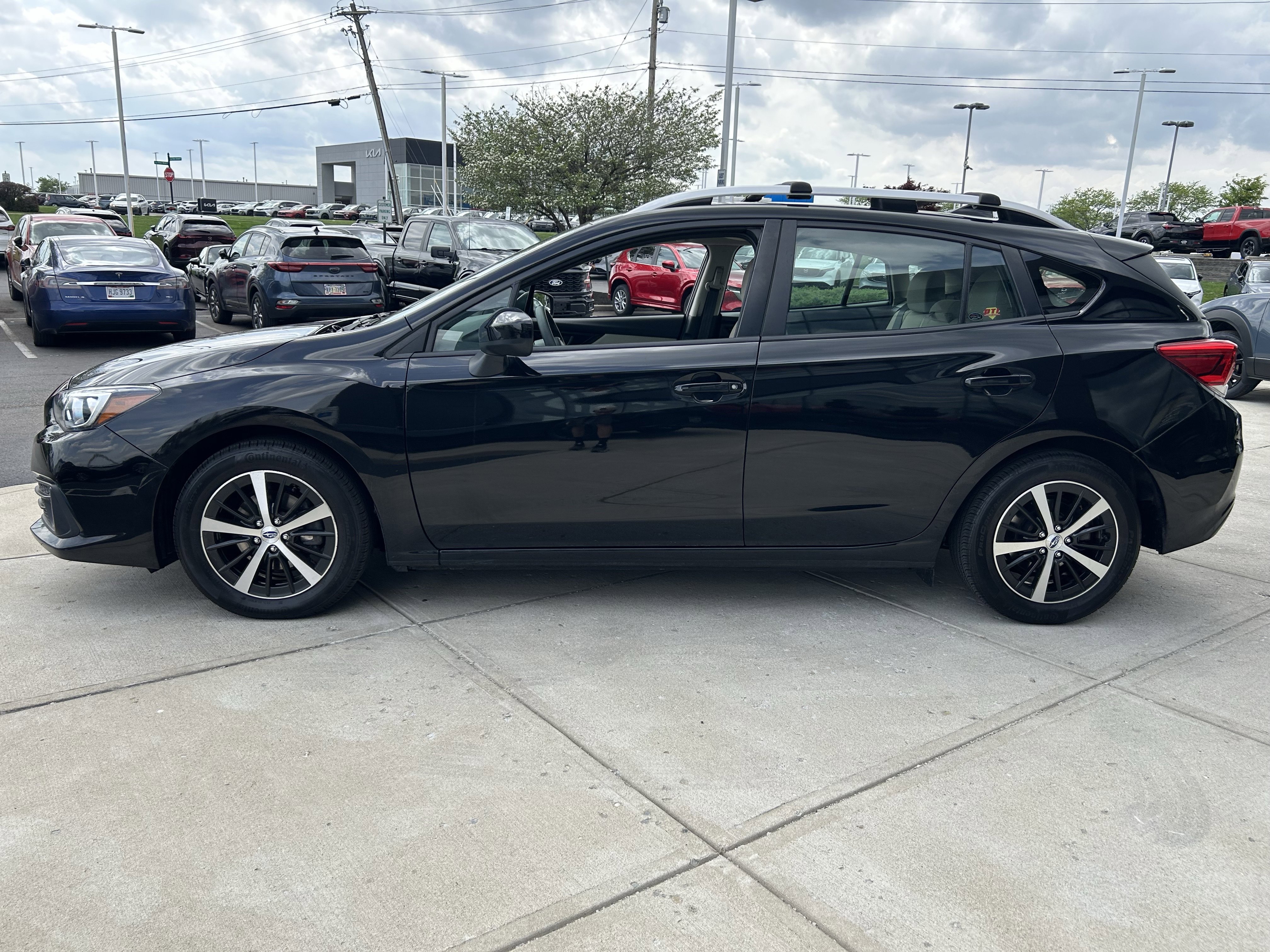 Used 2023 Subaru Impreza Premium image 5