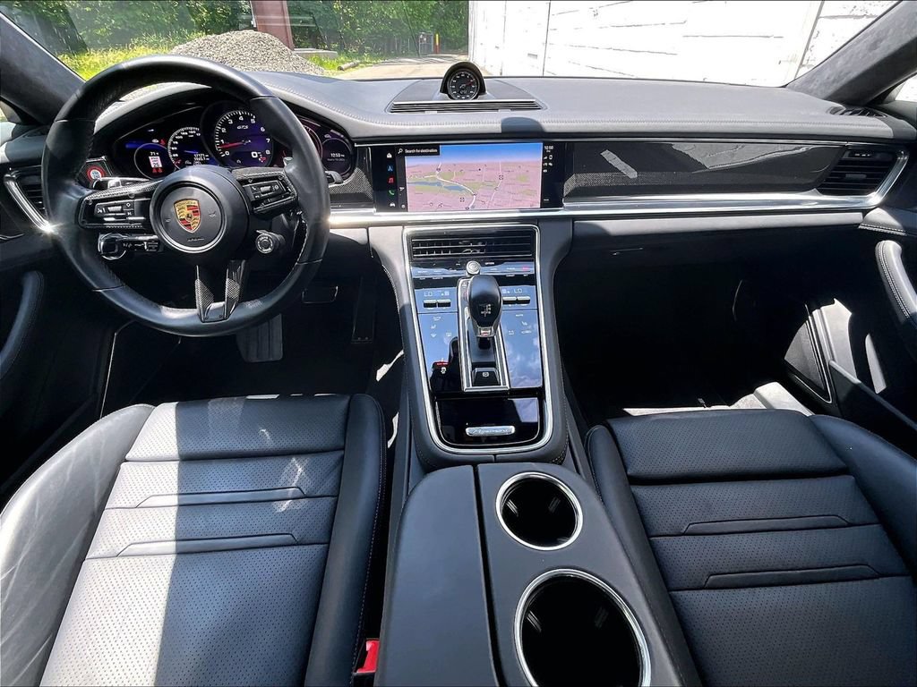 Certified 2022 Porsche Panamera GTS AWD/4WD image 18