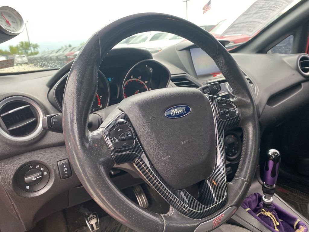 Used 2014 Ford Fiesta ST FWD image 9
