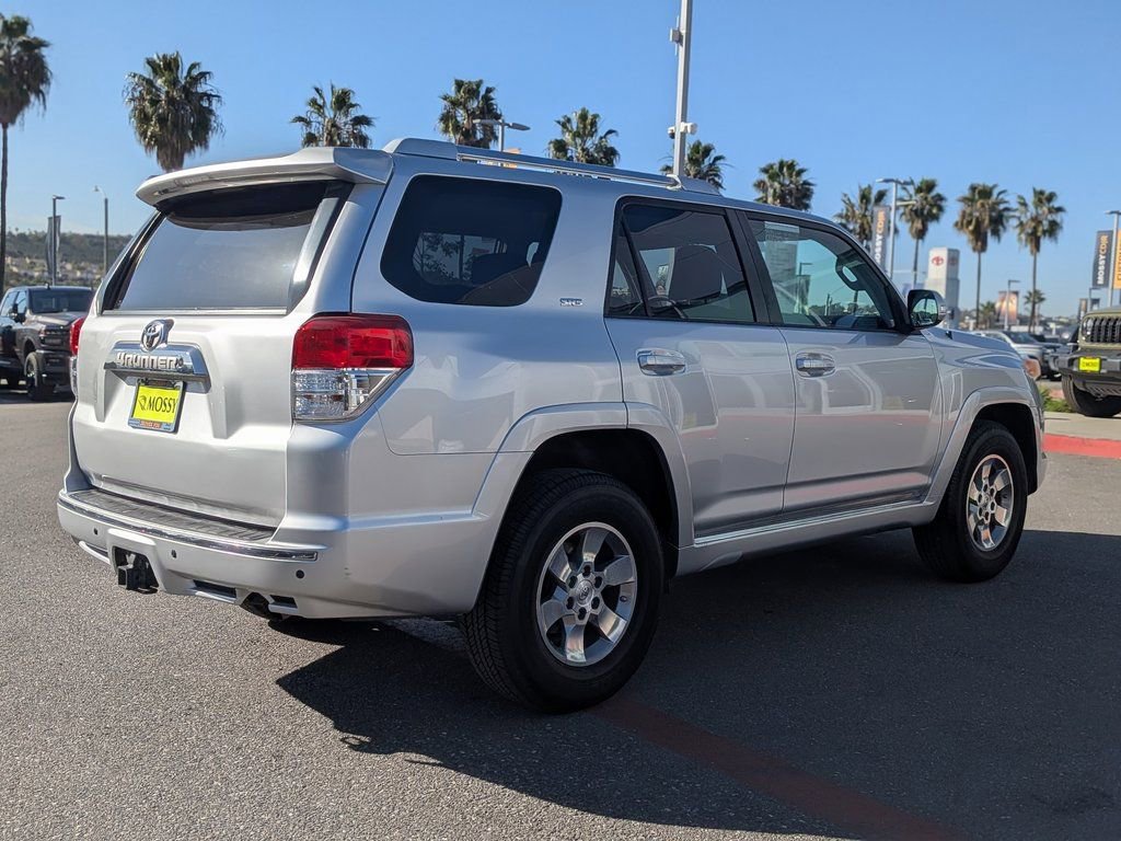 Used 2010 Toyota 4Runner SR5 image 5