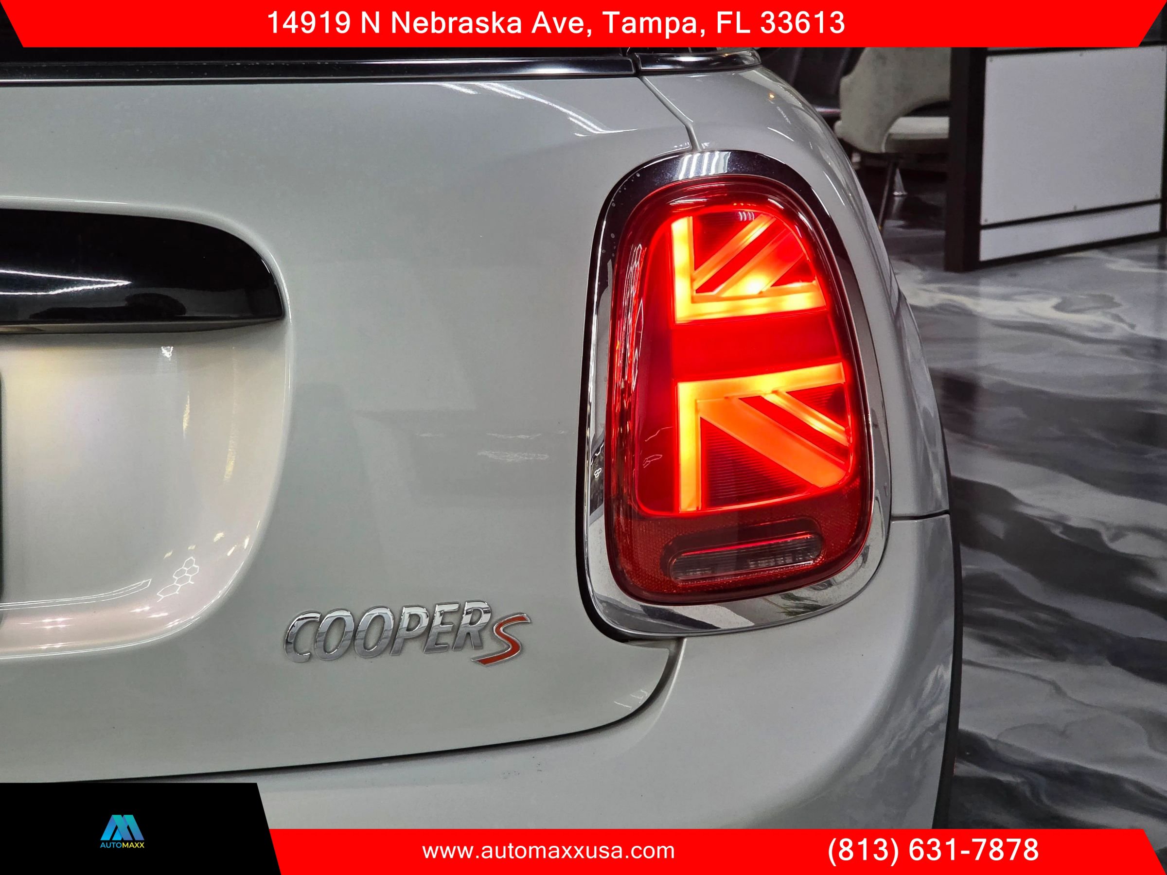 Used 2019 MINI Cooper S FWD image 4