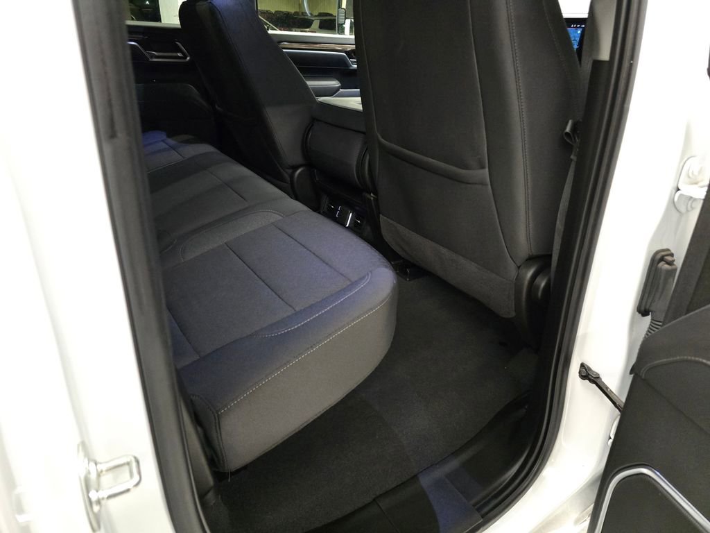 Used 2025 GMC Sierra 2500 SLE w/ SLE Value Package; AWD/4WD image 40