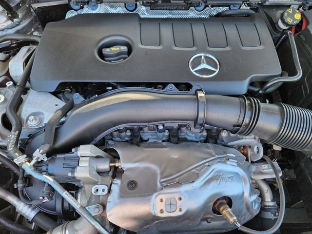 Certified 2023 Mercedes-Benz GLB 250 4MATIC image 22
