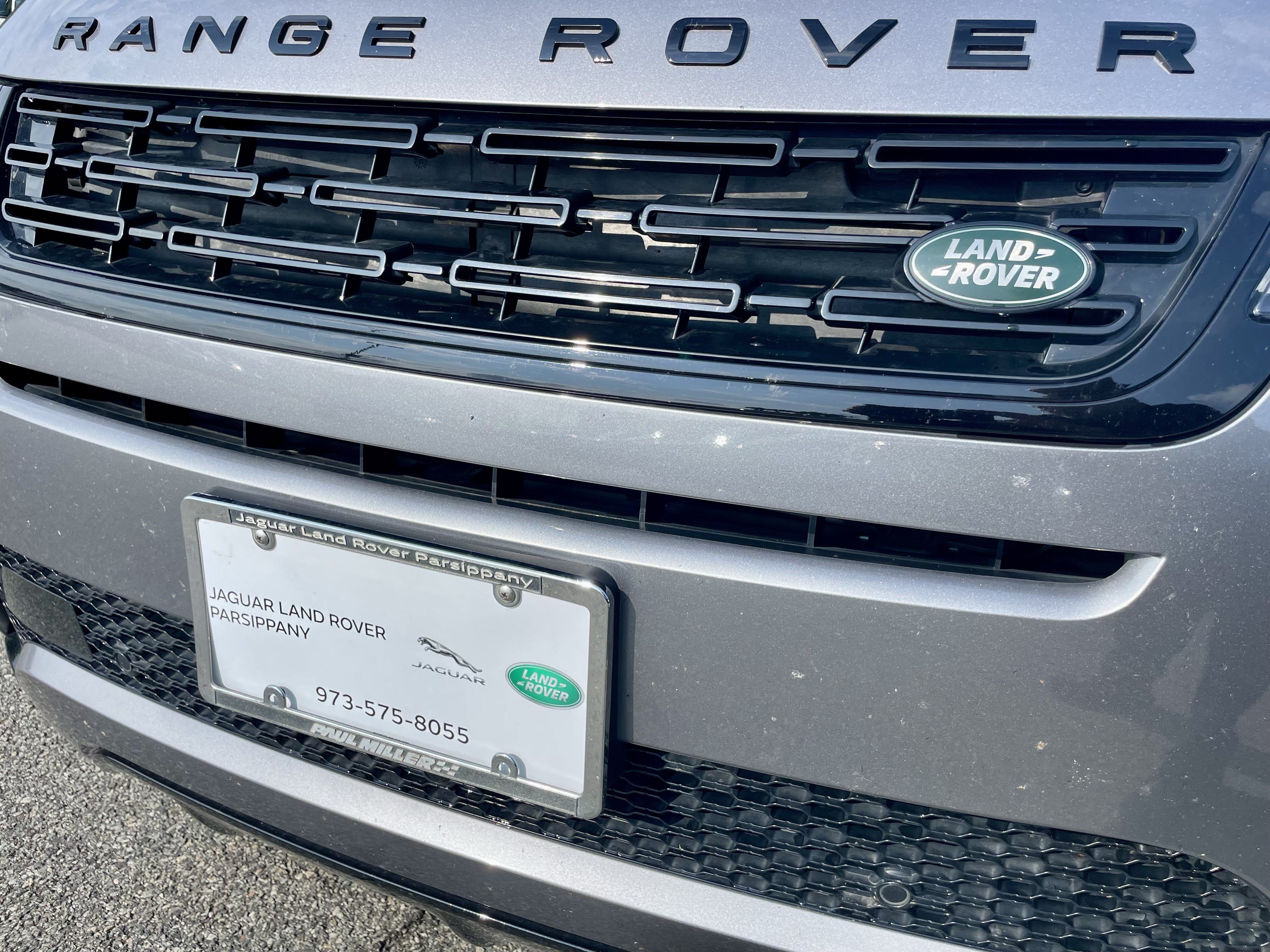 Certified 2025 Land Rover Range Rover Evoque Dynamic SE AWD/4WD image 32