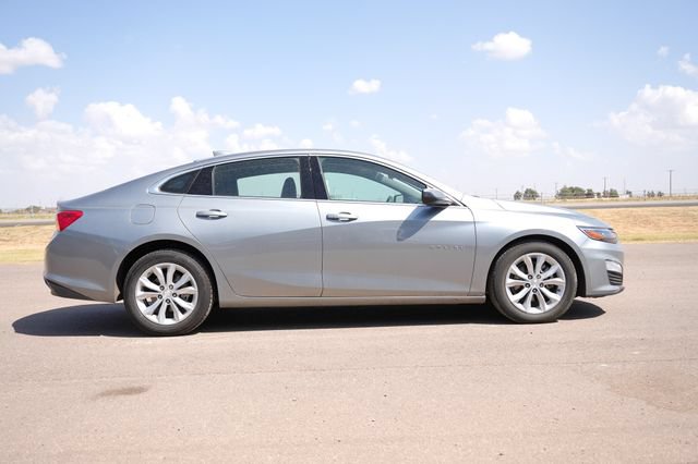 Used 2025 Chevrolet Malibu LT FWD image 5
