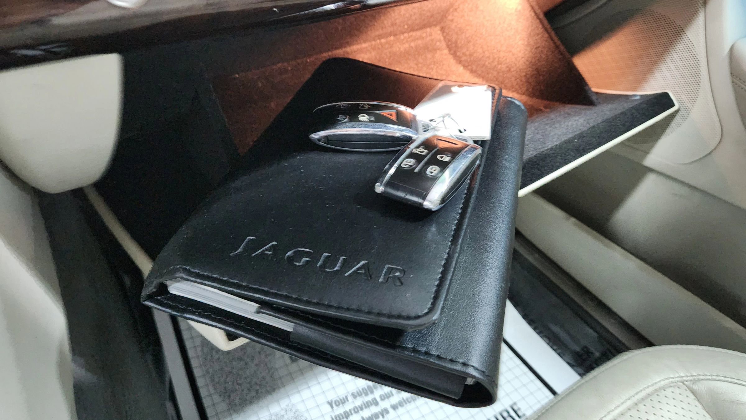 Used 2011 Jaguar XF Portfolio image 43