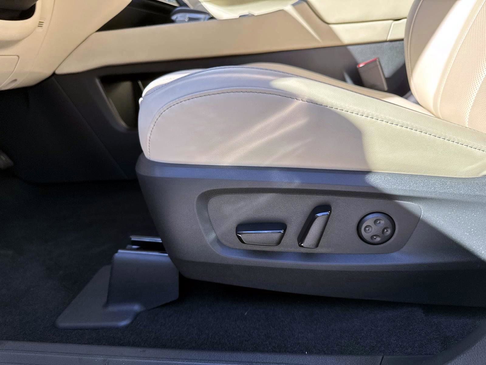 Used 2025 INFINITI QX60 Luxe image 10