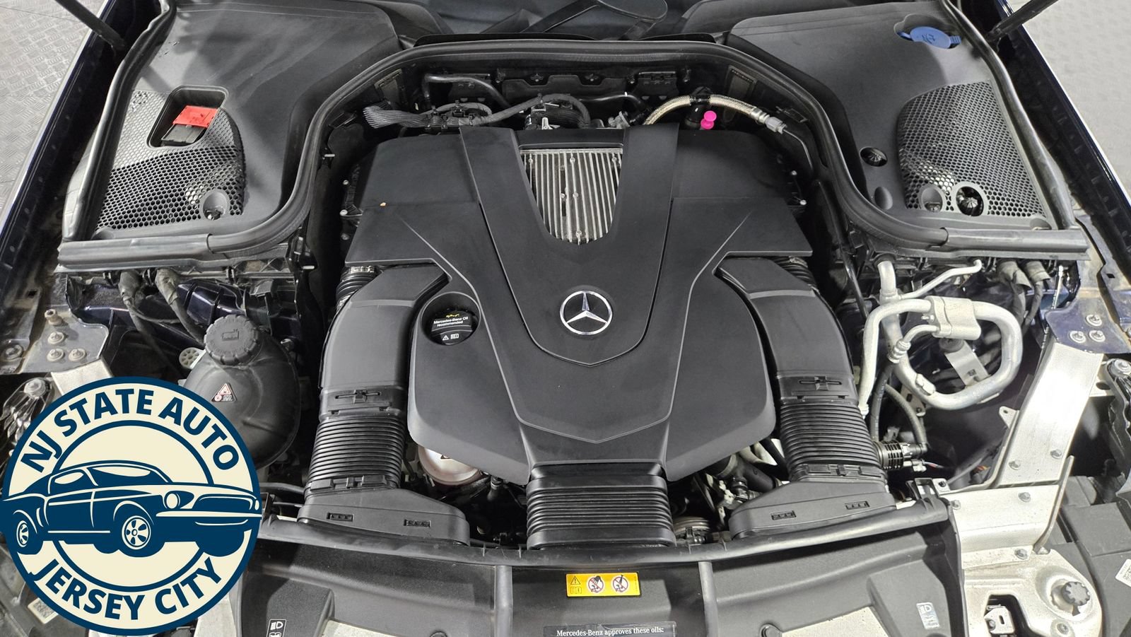 Used 2019 Mercedes-Benz E 450 4MATIC Sedan w/ Premium Package image 35