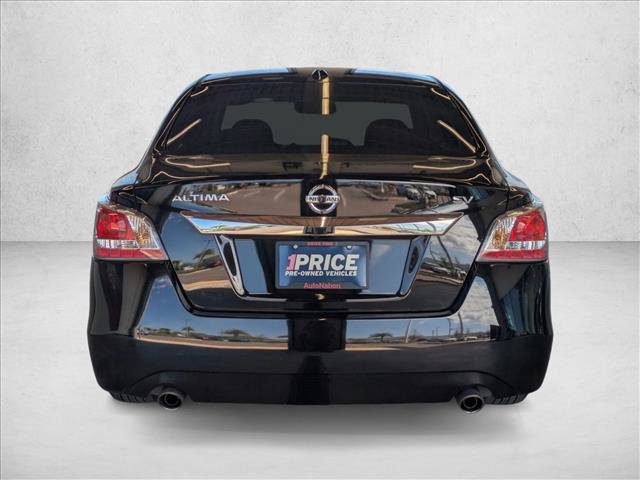 Used 2015 Nissan Altima 2.5 SV w/ Convenience Package image 7