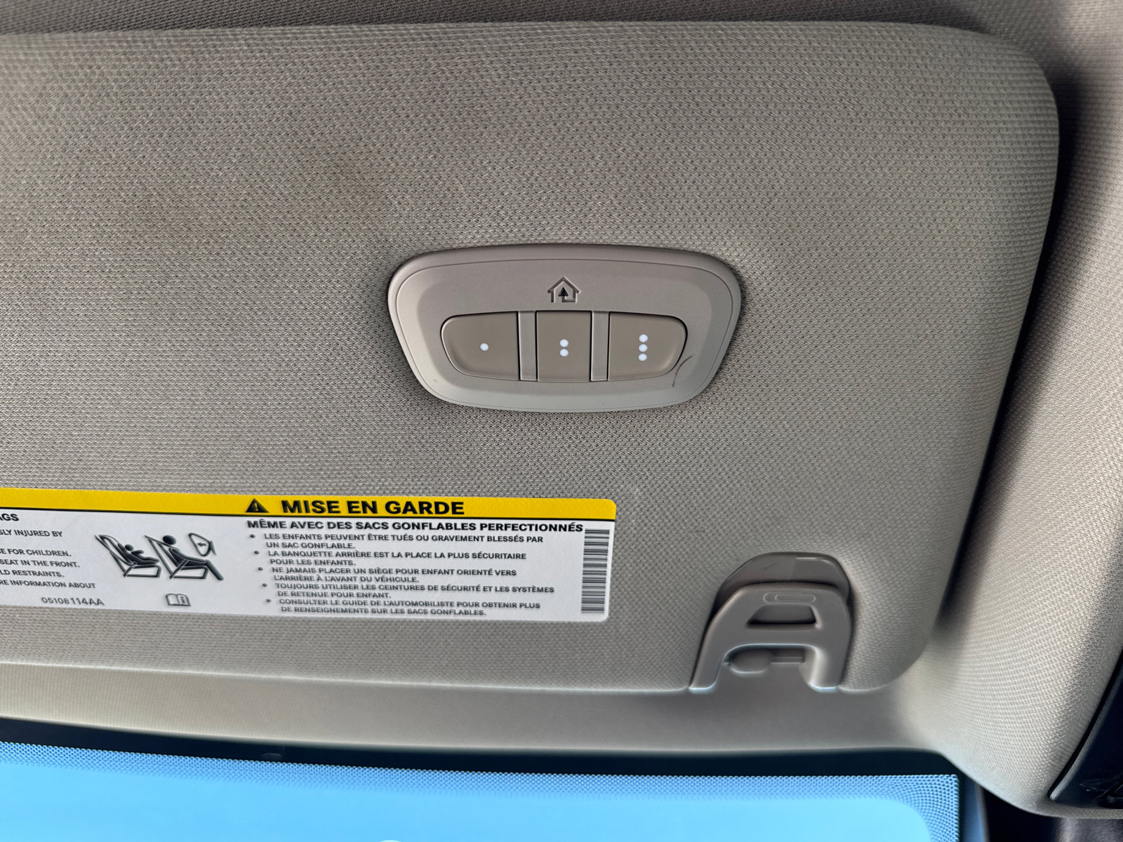 Used 2024 RAM 2500 Laramie w/ Safety Group AWD/4WD image 12