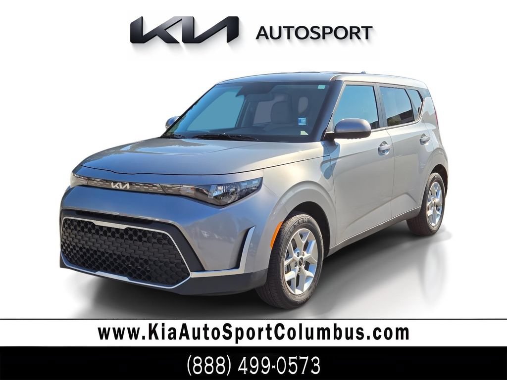 Certified 2025 Kia Soul LX w/ LX Technology Package FWD image 1