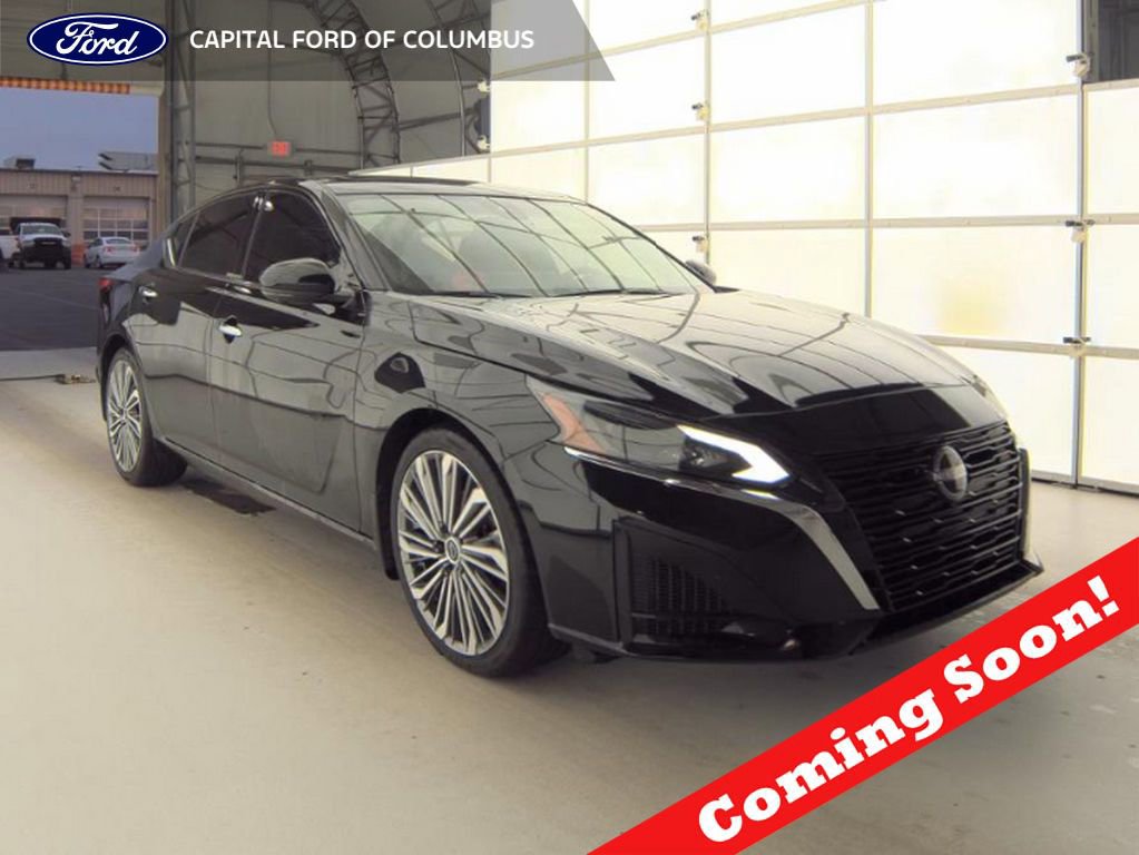 Used 2023 Nissan Altima 2.5 SL