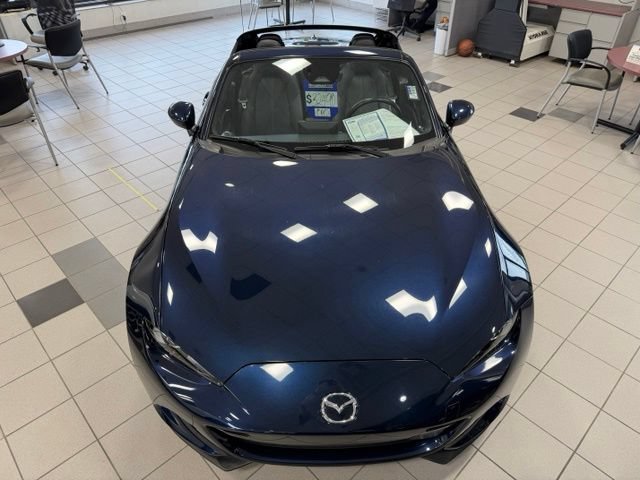 Certified 2025 MAZDA MX-5 Miata RF Grand Touring RWD image 5