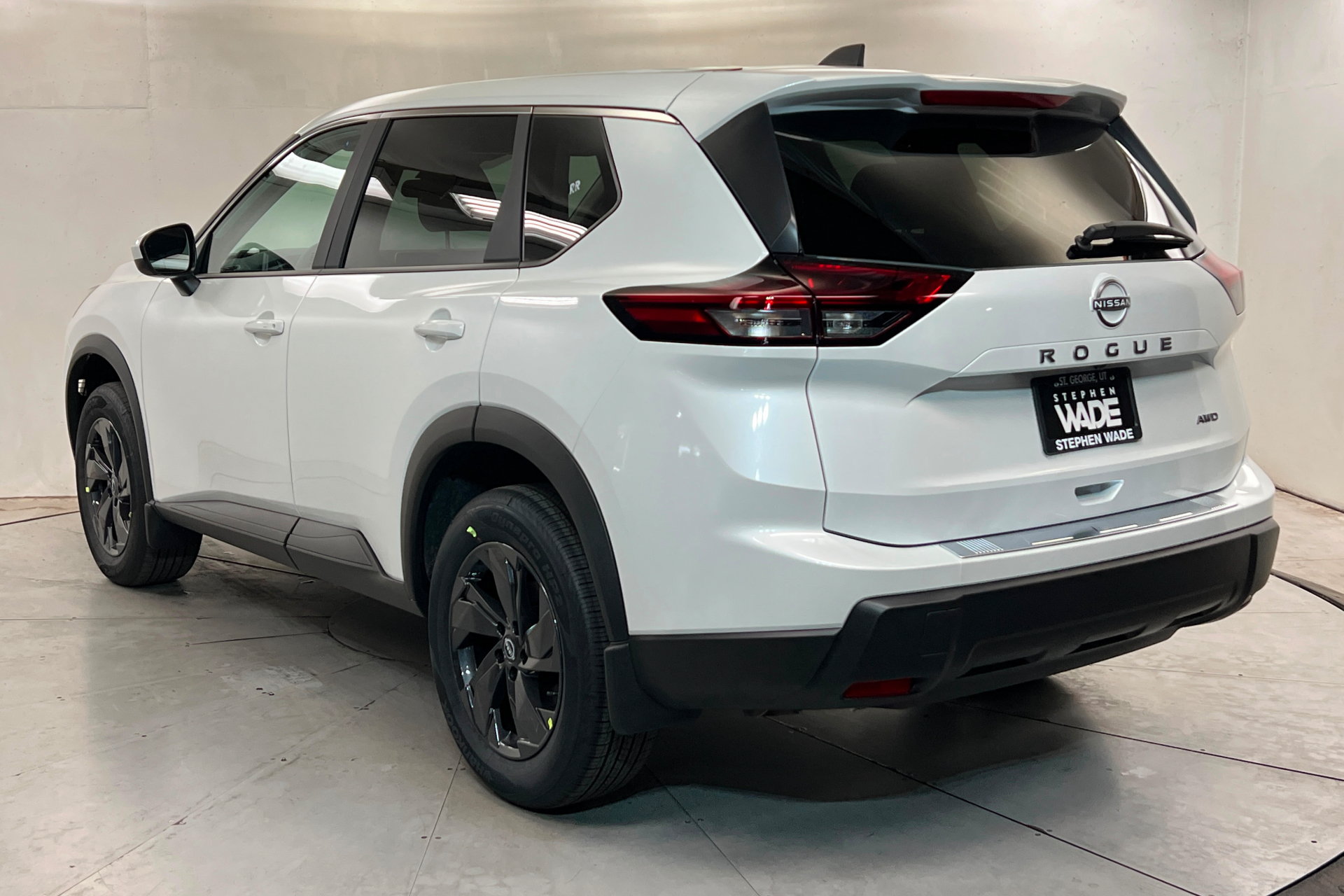 New 2026 Nissan Rogue SV w/ Cold Weather Package AWD/4WD image 3