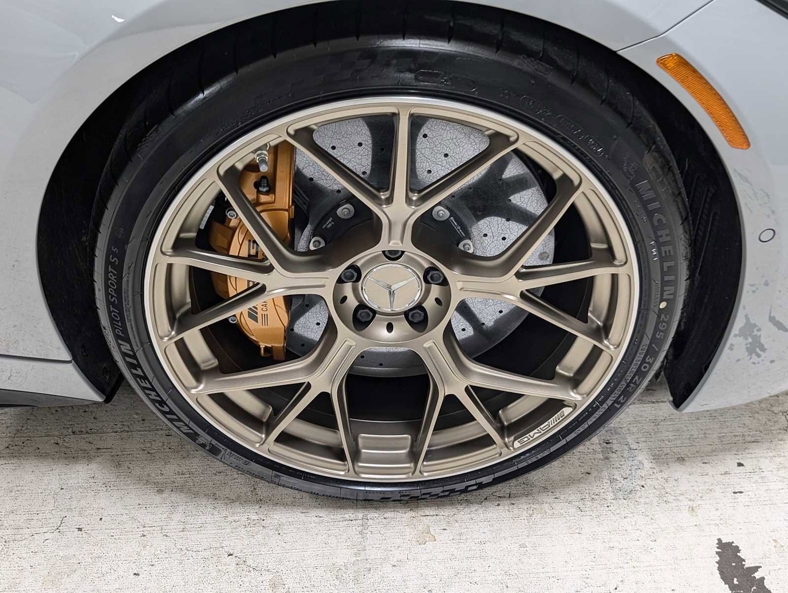 New 2025 Mercedes-Benz AMG GT 63 image 9