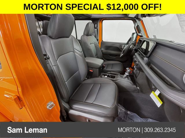 New 2025 Jeep Wrangler Sahara image 28