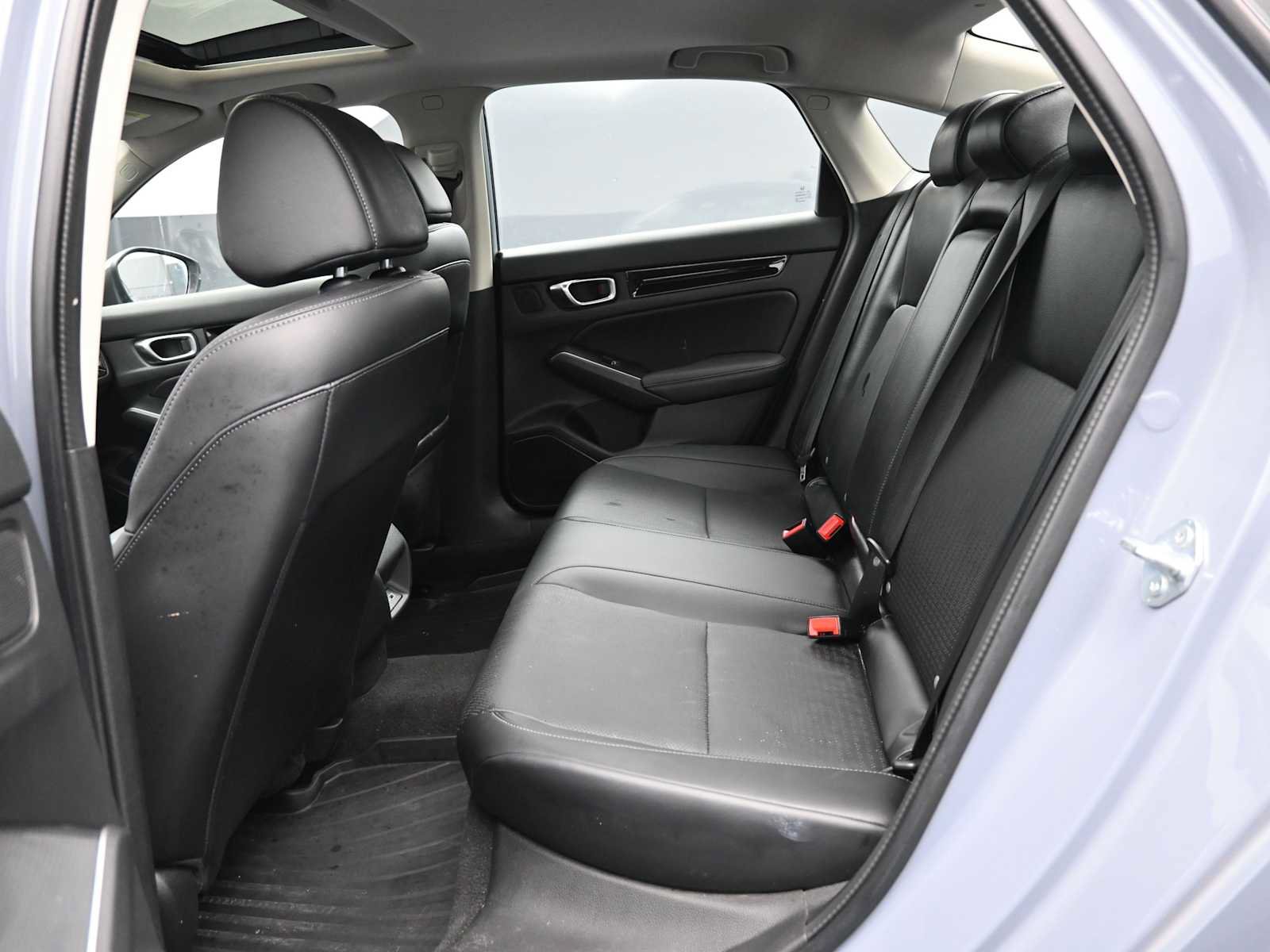 Used 2022 Honda Civic Touring image 11