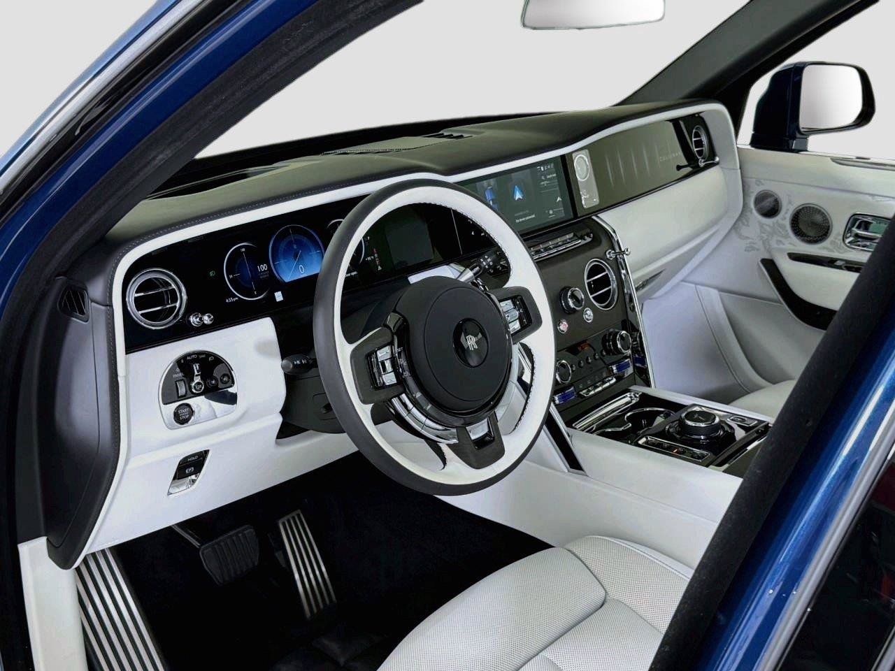 Used 2027 Rolls-Royce Cullinan AWD/4WD image 13