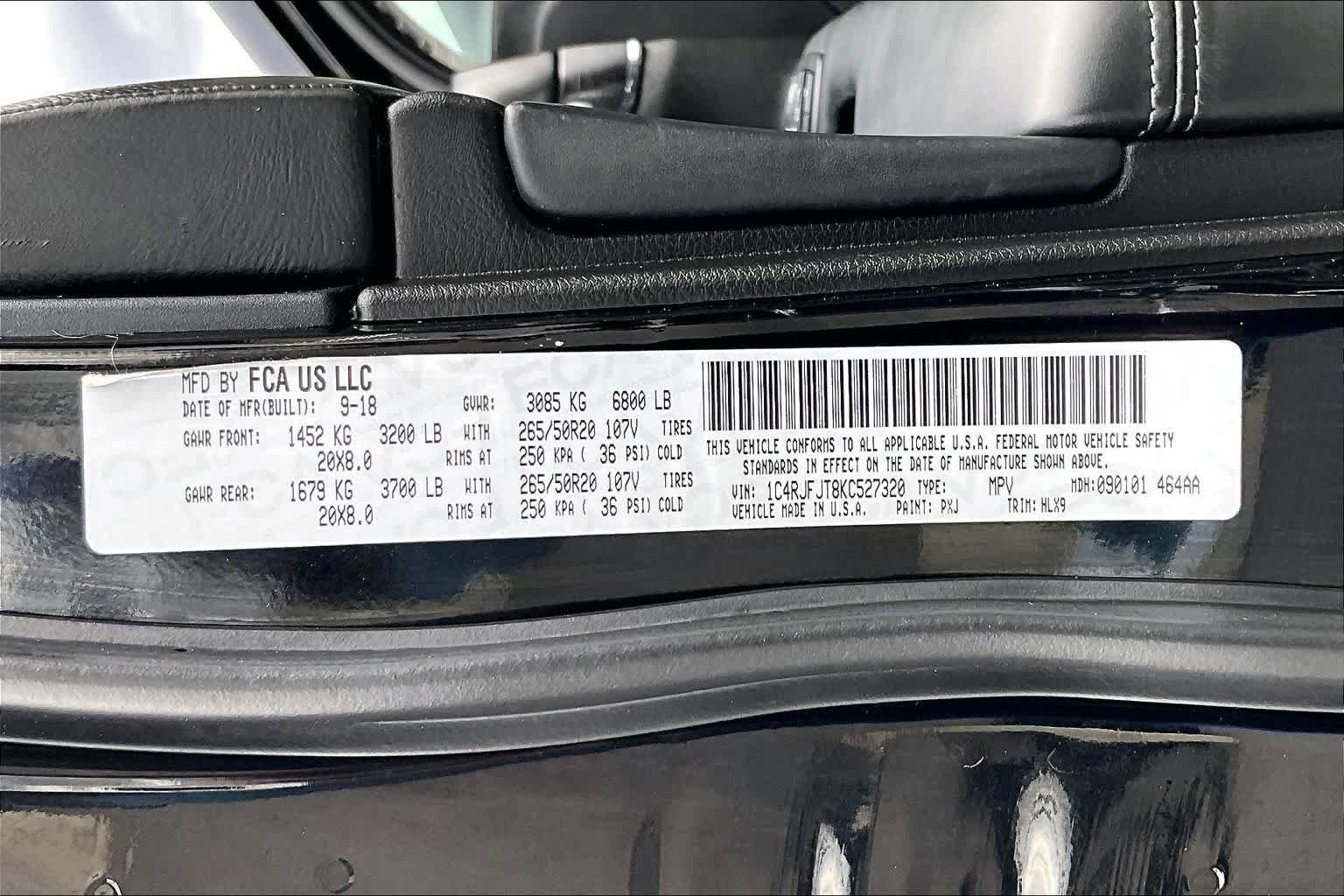 Used 2019 Jeep Grand Cherokee Summit AWD/4WD image 21