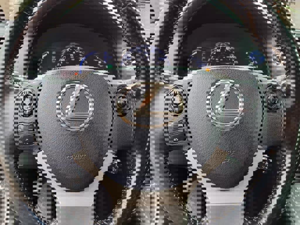 Used 2017 Lexus CT 200h image 16