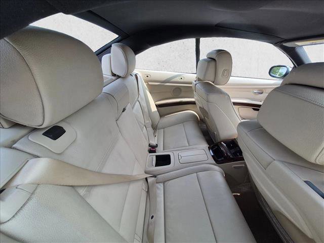 Used 2012 BMW 335i Convertible RWD image 15